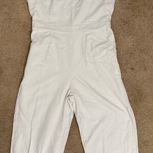 Ivy City Co DAHLIA JUMPSUIT IN WHITE